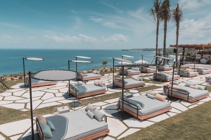Sunloungers at Ulu Cliffhouse. Photo: The Clubhouse at Ulu